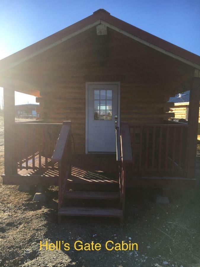 Alaska Log Cabins On The Pond Clear Creek Park Екстер'єр фото