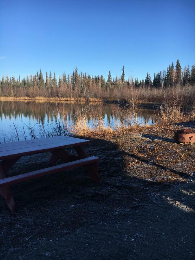 Alaska Log Cabins On The Pond Clear Creek Park Екстер'єр фото